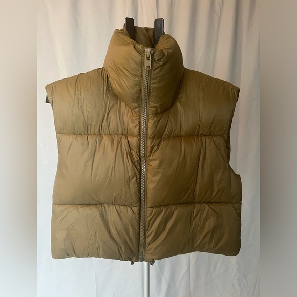 Jackets & Blazers - Cropped Puffer Vest